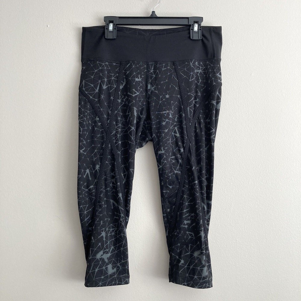 Lululemon Crop Leggings Capris Pedal Pace Womens 8 Star Crushed Coal Black